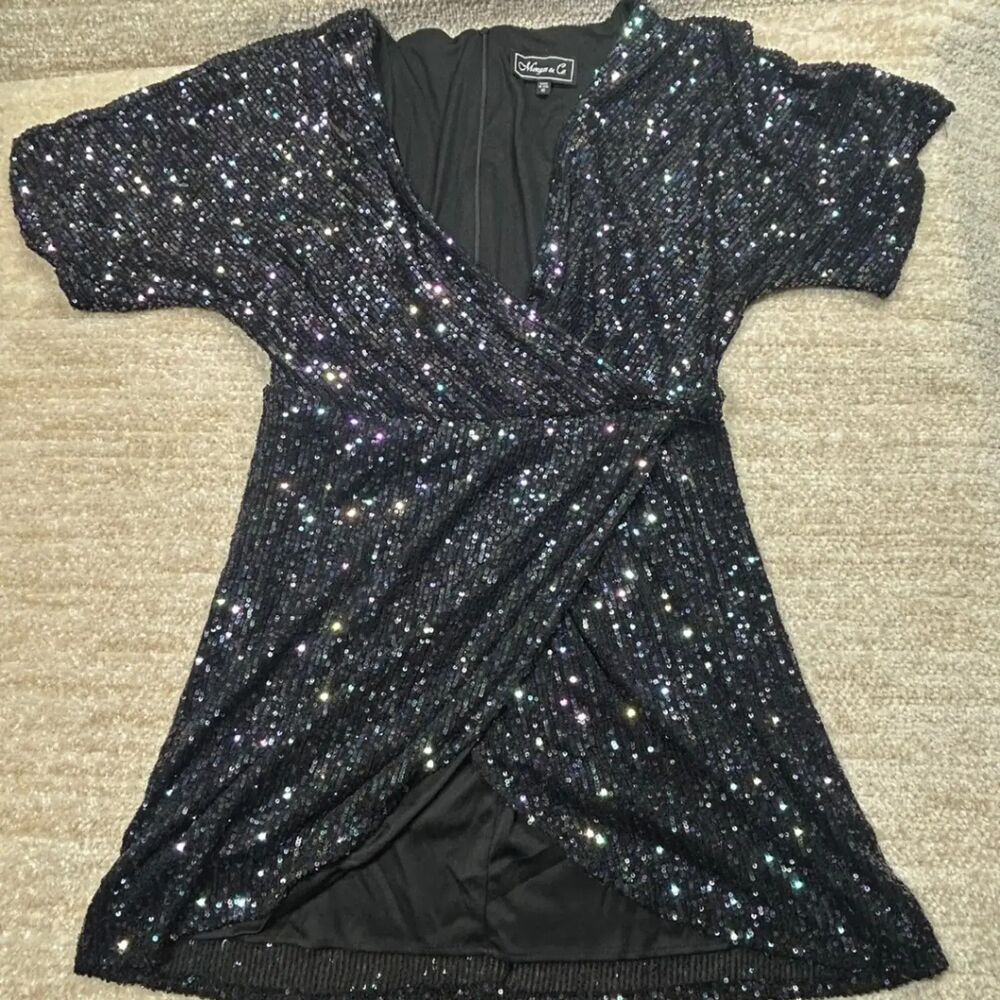 Morgan And Co Black Sequin Wrap Dress Size 11 Party Dress Short Sleeves
